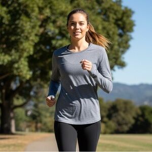 Outdoor Voices Long Sleeve Performance Shirt - Size Small